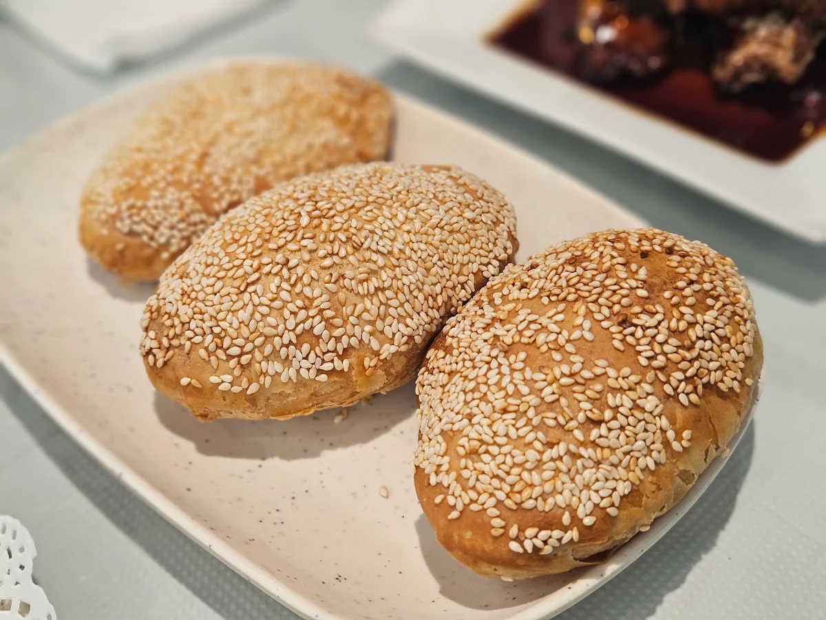 signature panfried steamed buns 3 pieces 招牌生煎馒头3个